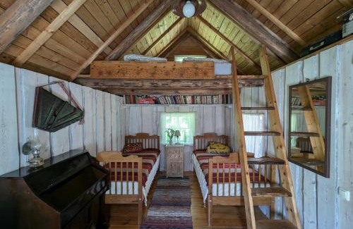 Kuusalu Parish Cabin | Pet-Friendly Garden House by the River for Families