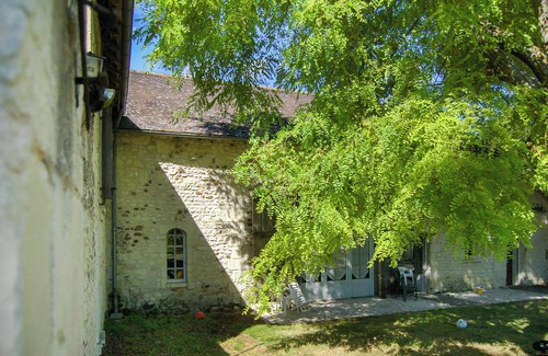 Oyre House | Charming gite in an old mill with swimming pool - 15p - 30min from Futuroscope