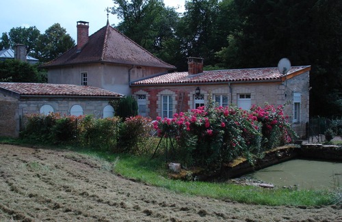 Nettancourt Cottage | Beautiful Gîte with Pool in Remarkable Garden Escape