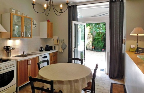 Prayssac House | Charming Gîte with private pool, garden and terrace in the heart of Prayssac