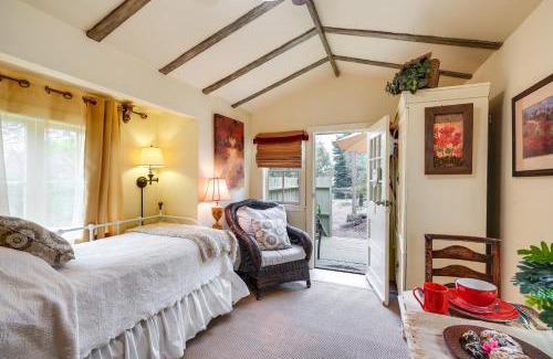 Cedar Ridge Apartment | ```html
Pet-Friendly Tiny Home with Deck and Hot Tub Access
```
