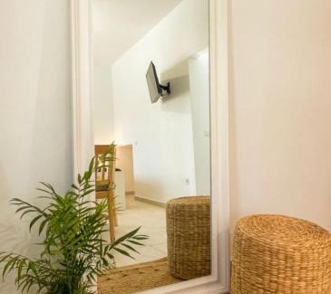 Ialyssos Apartment | Charming Greek-Style Guest House