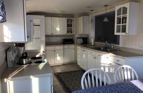 Groton Long Point Cottage | Cozy Groton Long Point Cottage Steps from the Beach