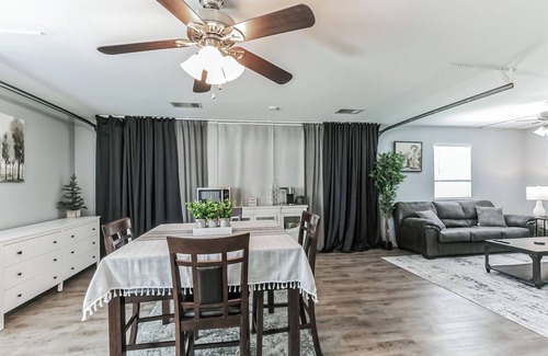 McKinney House | Charming Guest House w/Pool Near Historic Downtown McKinney & Scenic Trails