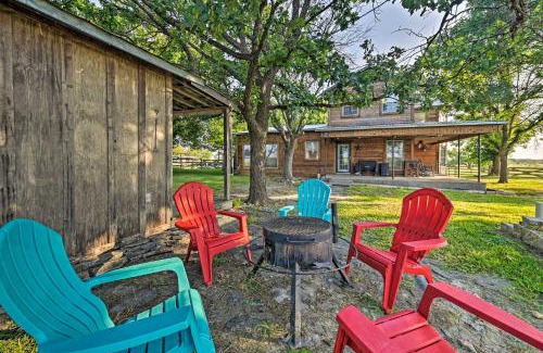 Energy House | Beautiful Hamilton Farmhouse with Scenic Country Views