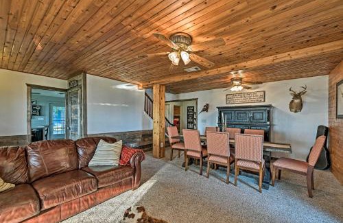 Energy House | Beautiful Hamilton Farmhouse with Scenic Country Views