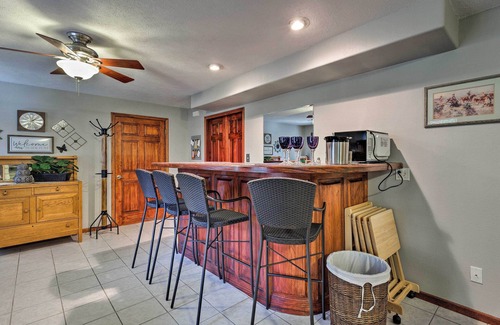 Manhattan Apartment | Relaxing Retreat with Patio: 3 Miles to Kansas State