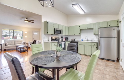 Hinesville House | Comfortable Hinesville Home Near Fort Stewart & Great Amenities