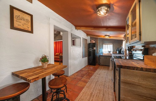 Wimberley House | Charming Historic 2-bedroom house in Downtown Wimberley