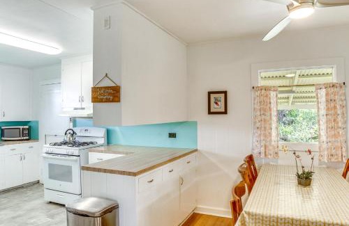 Hilo House | Historic Hilo House: Minutes to Beach with Spa Amenities