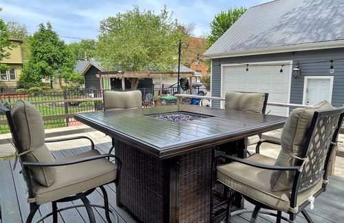 Des Moines House | Charming Historic Home with Modern Comforts ~Near Drake and Downtown!