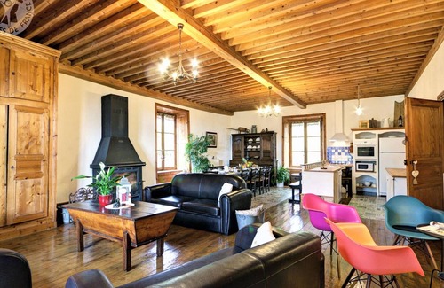 Sauvain Cottage | Spacious Gite Sauvain with Spa, Perfect for Families