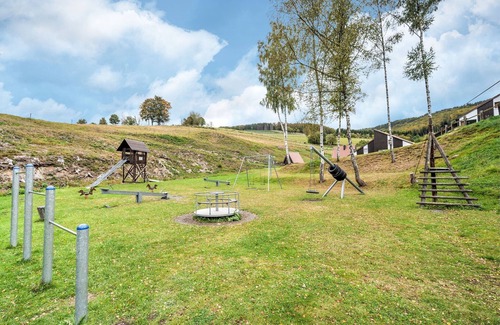 Untervalme House | Charming holiday home near the ski area