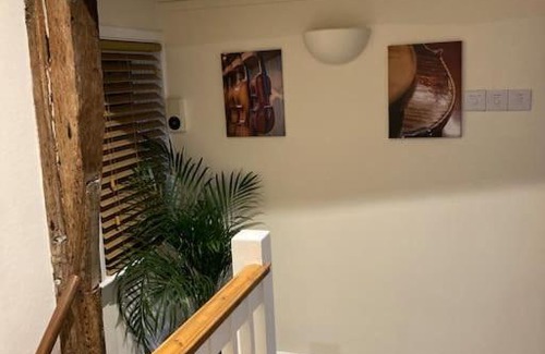 Martlesham Heath Apartment | Cozy Holiday Apartment in Central Woodbridge - Family Friendly