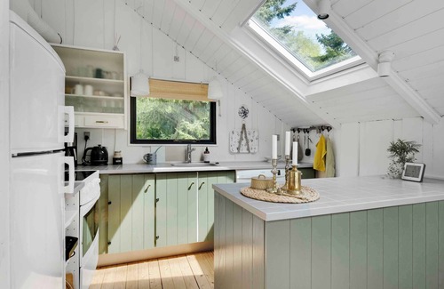 Bøtø By House | Cozy Holiday Home in Marielyst by the Beach and Forest
