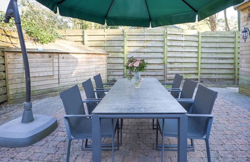 Langstraat House | Beautiful Holiday Home in Meijel with Pet-Friendly Amenities
