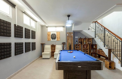 Aspe Villa | Charming Holiday Home with Private Pool and Bar