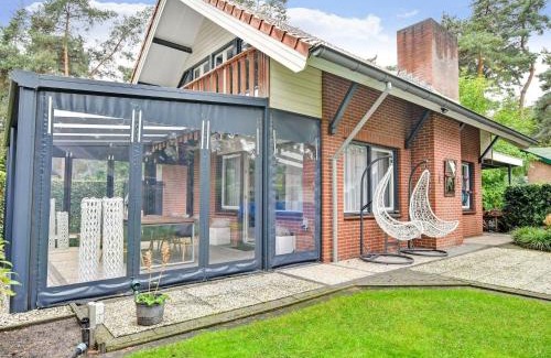 Langstraat House | Inviting Holiday Home with Covered Terrace for Families