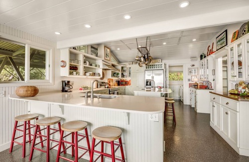 Holualoa House | Idyllic Holualoa Ranching-Era Estate with Ocean Views