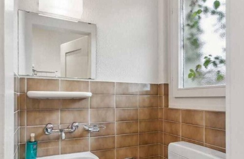 Wiedikon Apartment | Flexible Weekly/Monthly Rentals: Family-Friendly Retreat