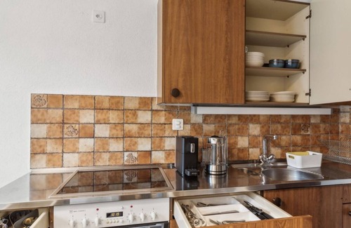 Wiedikon Apartment | Inviting Home for Flexible Weekly and Monthly Stays
