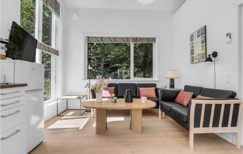 Østermarie House | Discover a Pet-Friendly 2 Bedroom Home in Østermarie