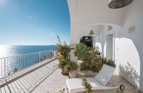 Positano Villa | Exceptional Oceanfront Home in Positano with Spa & Pool