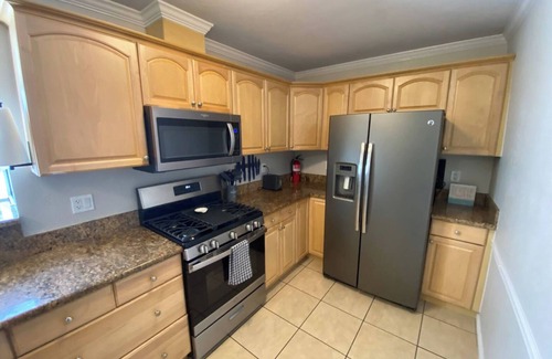 Morgan Hill House | Idyllic Retreat in Downtown Morgan Hill with Spa & Hot Tub