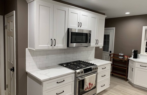 Lexington House | Cozy Retreat in the Heart of Lexington - Pet Friendly!