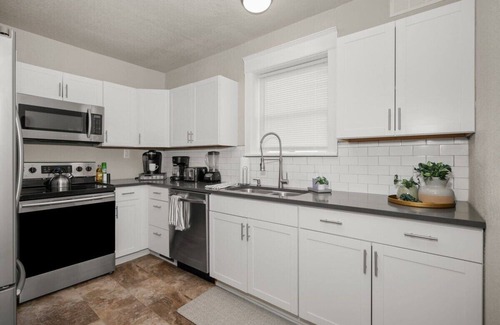 South Perry District House | Cozy Retreat | Steps from Spokane City Center & Breakfast Included!