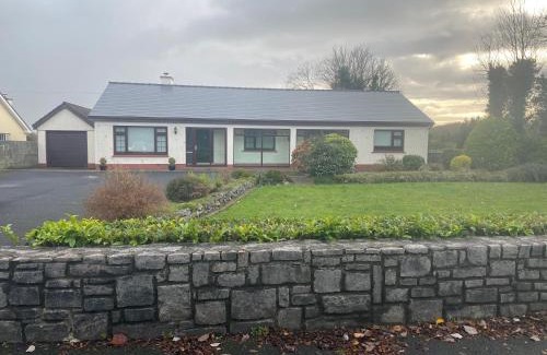 Inishmacatreer House | Family-Friendly Retreat Near Galway City with High Guest Ratings
