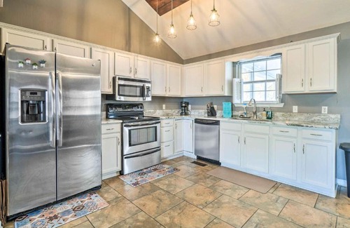 Fort Oglethorpe House | Relaxing Retreat with Pool Near Chattanooga's Attractions