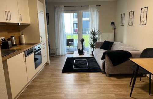 Weyhausen Apartment | Cozy Studio 11 - Guest Rated 8.6, Ideal for Families