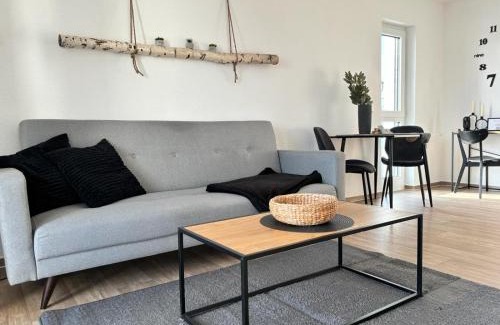 Weyhausen Apartment | Cozy Studio 15 - Pet Friendly with Hot Tub Access