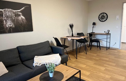 Weyhausen Apartment | Guest Rated Studio 25 - Family-Friendly & Accessible Stay