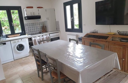 Massebœuf House | Beautiful House with Pool - Guest Rated 9.6/10