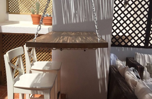 Agua Amarga Ski Chalet | Beachside Retreat with Ocean Views and Spa Amenities