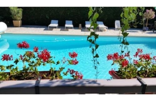 Saubion House | Guest Rated: 9.8! Family-Friendly House with Ocean View
