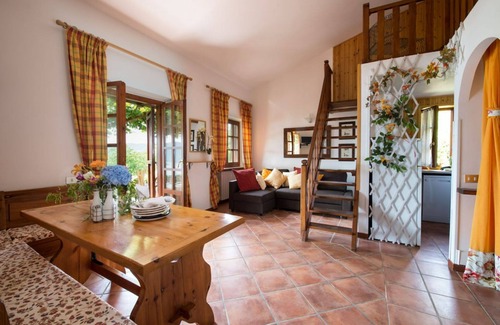 Caprarola House | Idyllic Lake House Near Rome: Pool, Views & Guest Rated 9.6