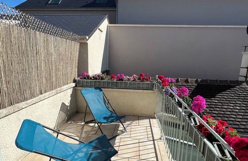 Ouistreham House | Experience Oceanfront Bliss at Belle de Nacre Hotel