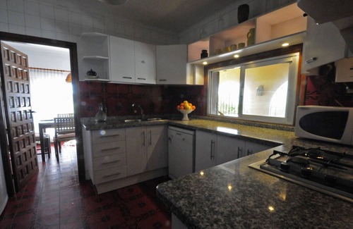 Mojacar Villa | Family-Friendly Coastal Getaway with Oceanfront Amenities
