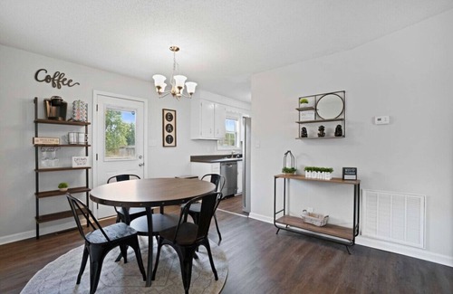 Clarksville House | Cozy Retreat Near Fort Campbell with Family-Friendly Amenities