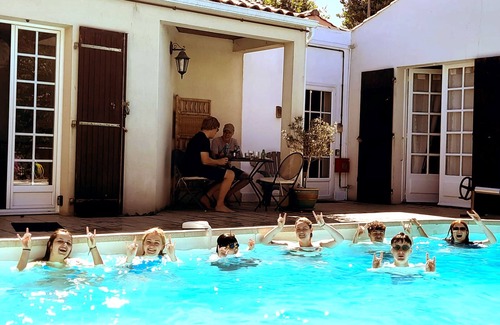 La Rochelle Villa | Family-Friendly House with Pool and Ocean Views in La Rochelle