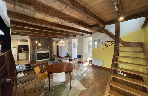 Bonneuil-Matours House | Family-Friendly House with Kitchen & Guest Rated 9.8
