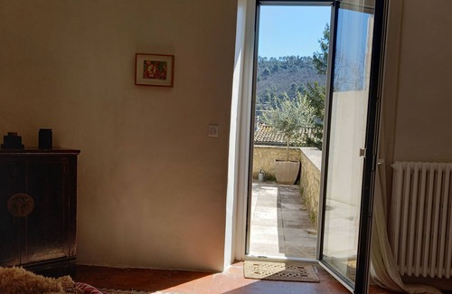 Ansouis House | Enchanting Retreat in a Classified Village of Provence
