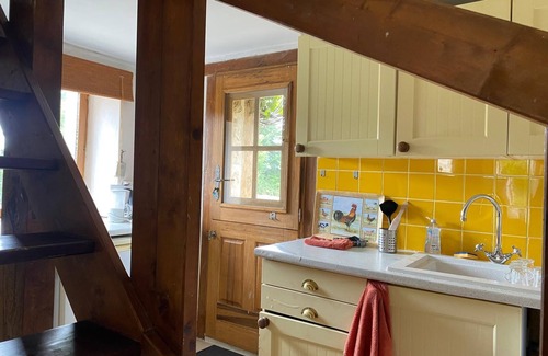Nedde House | Charming house in a peaceful setting very close to Lac de Vassivière