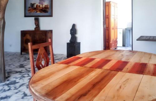 Anakao House | Beachside One Bedroom House with Garden & WiFi in Anakao