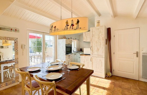 Ars-en-Re House | Delightful Retreat in Ars en Ré with Garden & Ocean Views