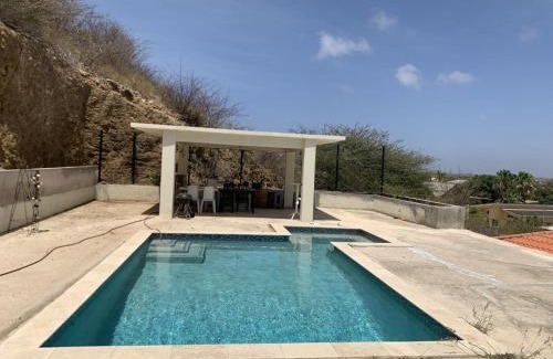 Sun Valley House | Pet-Friendly House in Curacao with Exceptional 10/10 Rating