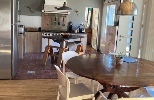 Esquieze-Sere House | Mountain Retreat with Kitchen & Perfect 10/10 Rating